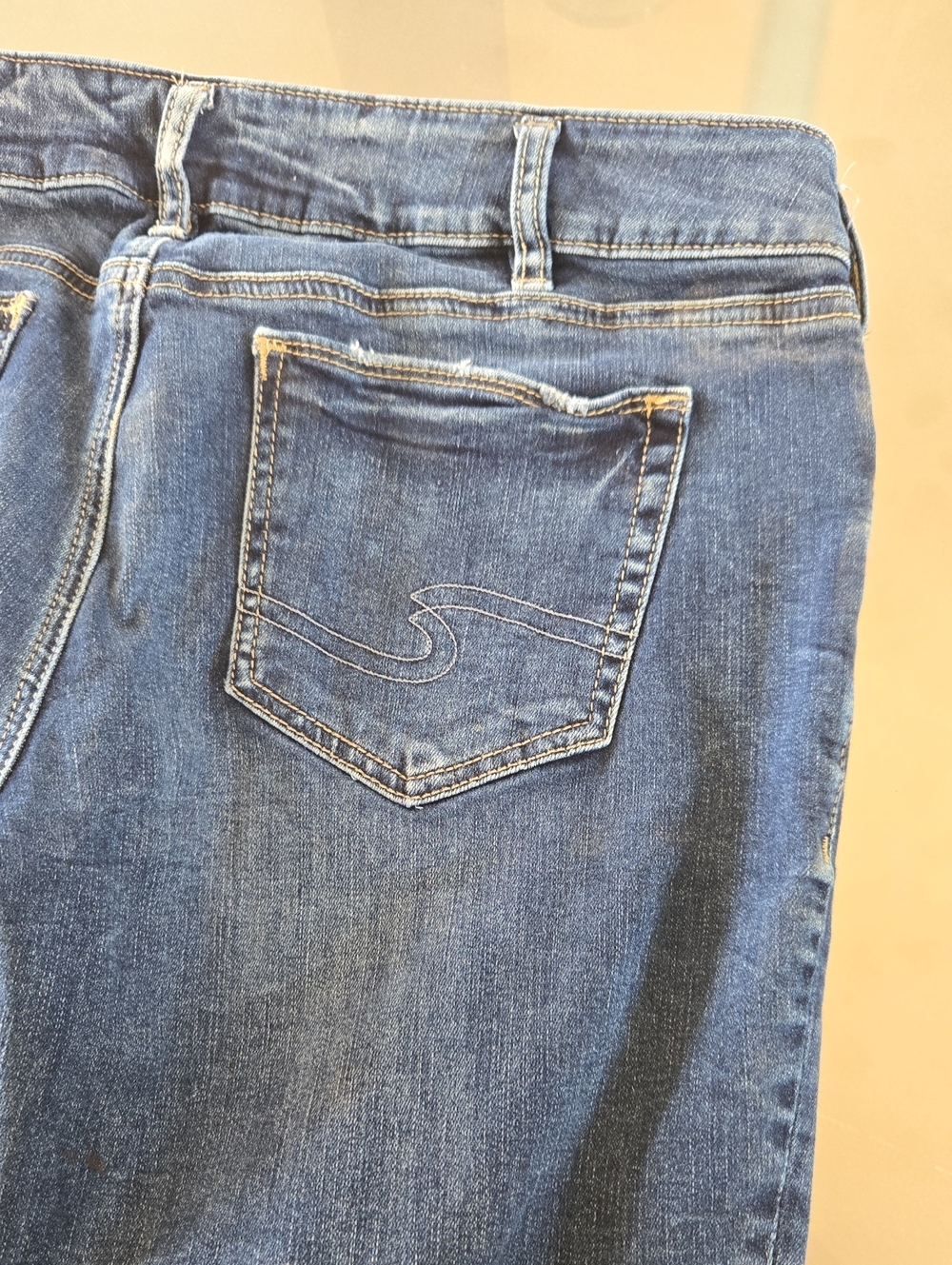 Silver Jeans Women's Straight Leg Denim in Blue with Contrast Stitching